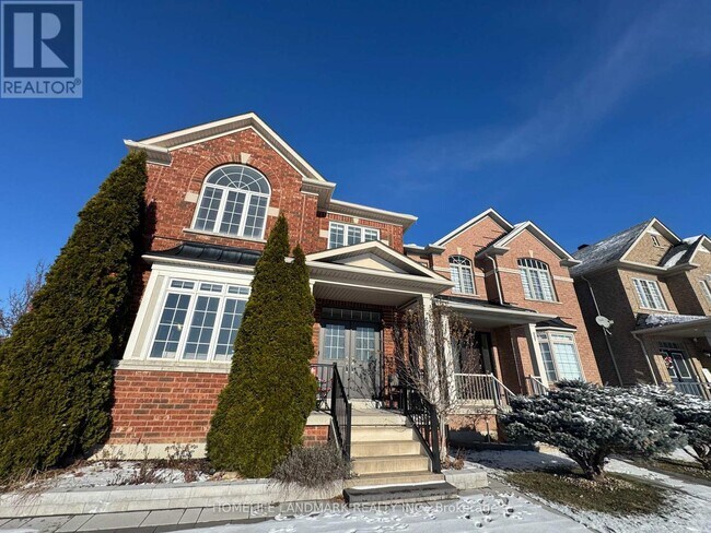 13 Woodway Ln in Markham, ON - Building Photo - Building Photo