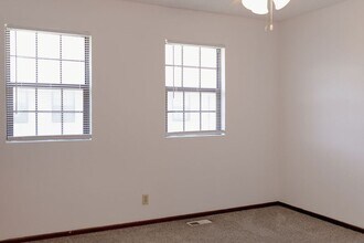 3227 S Illinois St-Unit -Apartment 3 in Wichita, KS - Building Photo - Building Photo