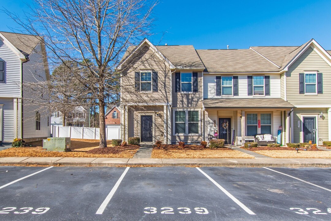 3239 Warm Springs Ln in Raleigh, NC - Building Photo