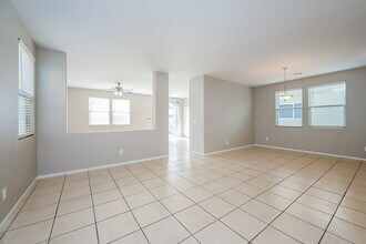 6203 Alpine Tree Ave in Las Vegas, NV - Building Photo - Building Photo