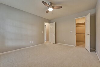 170 N Dreamweaver Cir in Spring, TX - Building Photo - Building Photo