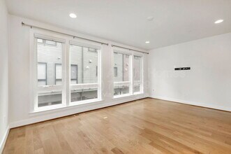 402 Stabler Ln in Alexandria, VA - Building Photo - Building Photo