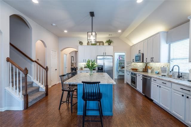 property at 10196 Ferry Farm Ln