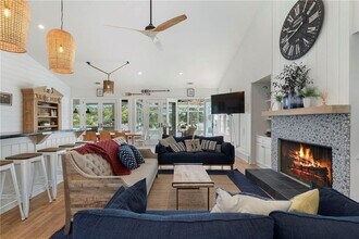 61 View Point Dr in Dawsonville, GA - Foto de edificio - Building Photo