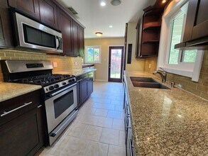 4136 E Wilton St in Long Beach, CA - Building Photo - Building Photo