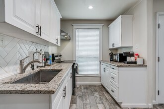 1482 Ave Q in Lakehills, TX - Building Photo - Building Photo