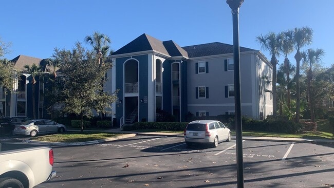 property at 2304 Clubside Dr