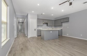 420 Owens St in Houston, TX - Building Photo - Building Photo