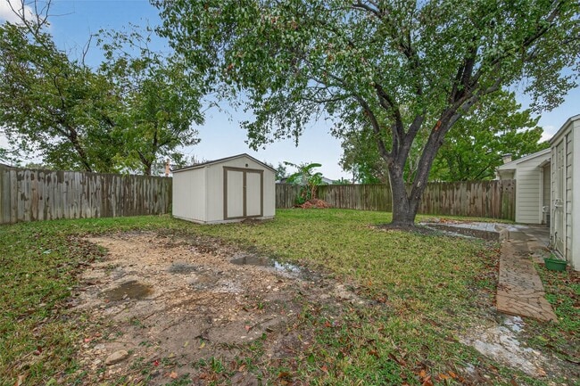 property at 13908 Cravenridge Dr