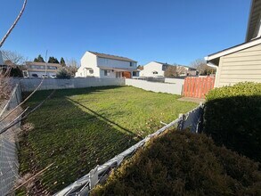 810 SE 153rd Ave in Vancouver, WA - Building Photo - Building Photo