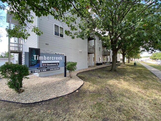 Timbercreek Apartments in Ames, IA - Foto de edificio - Building Photo