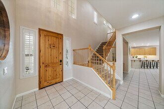 2475 Minden Ct in Sacramento, CA - Building Photo - Building Photo