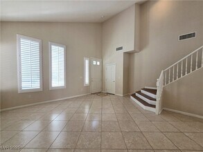200 Tayman Park Ave in Las Vegas, NV - Building Photo - Building Photo