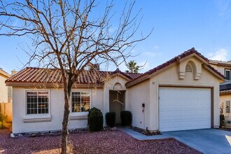 925 Sunnyfield Way in Henderson, NV - Foto de edificio - Building Photo