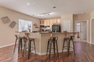 Midtown in Virginia Beach, VA - Building Photo