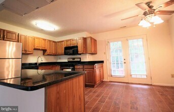 4 Rampart Dr in Chesterbrook, PA - Building Photo - Building Photo
