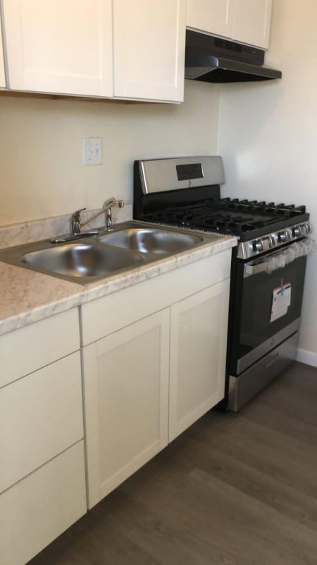 property at 101 E Barbara St