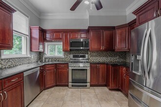 12 Carlton Ave in Jersey City, NJ - Building Photo - Building Photo
