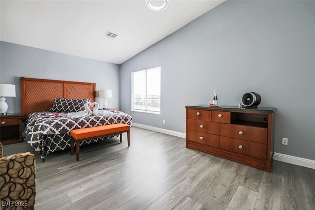 property at 3833 Via Lucia Dr