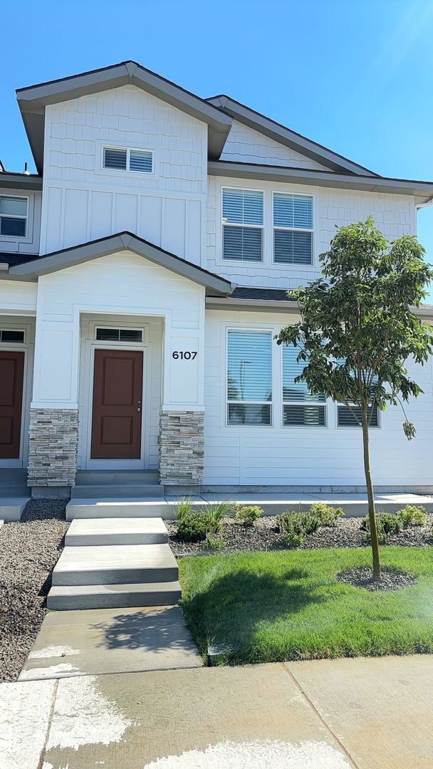 6167 N Tarako Ave in Garden City, ID - Building Photo - Building Photo