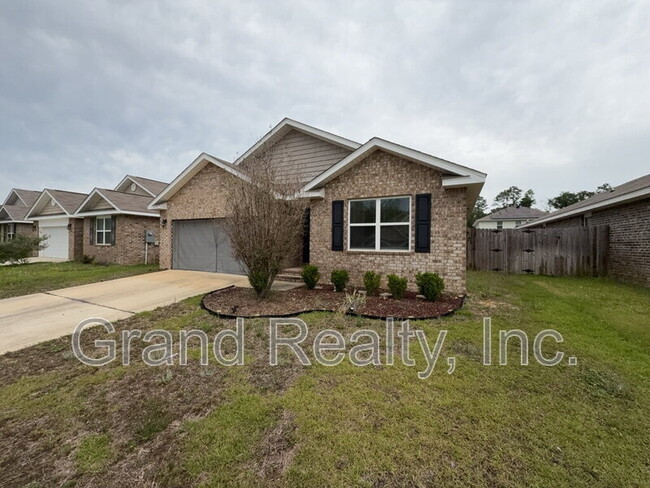 6474 Churchill Cir in Milton, FL - Building Photo - Building Photo