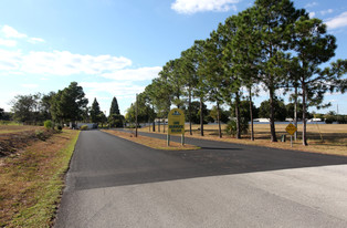 Lake Hammock Village Apartments