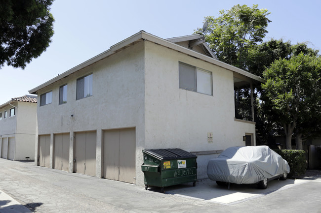 3817 S Ross St in Santa Ana, CA - Building Photo - Building Photo