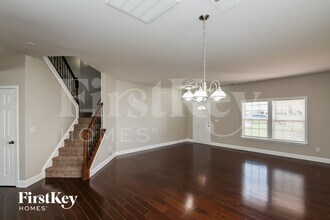 5330 Talus Trace Ln in Charlotte, NC - Foto de edificio - Building Photo