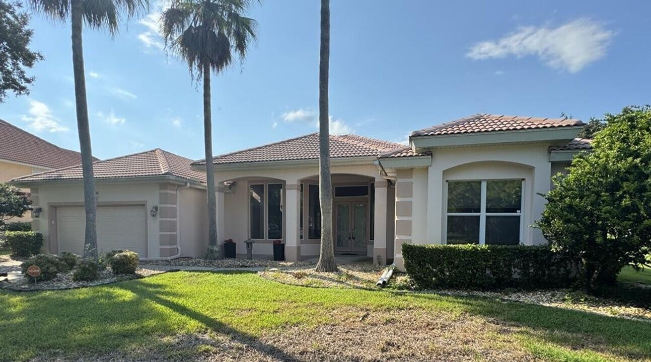 440 Sea Duck Dr in Daytona Beach, FL - Building Photo