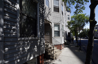 357 Prospect Street in Cambridge, MA - Foto de edificio - Building Photo