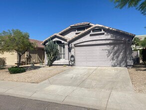 21611 N 48th Pl in Phoenix, AZ - Building Photo - Building Photo