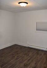 1213 W Pine St in Rawlins, WY - Building Photo - Building Photo