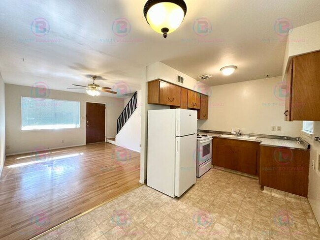 1658 Idlewild Dr in Reno, NV - Building Photo - Building Photo