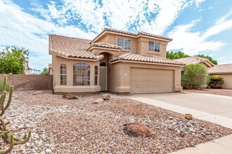 645 W Nopal Ave in Mesa, AZ - Building Photo - Building Photo