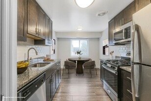 Marrion Square Apartments in Pikesville, MD - Building Photo