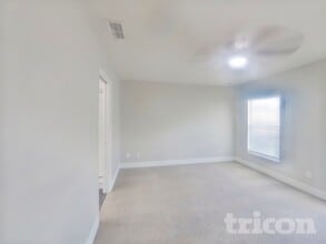 1936 W Chestnut St in Tampa, FL - Building Photo - Building Photo