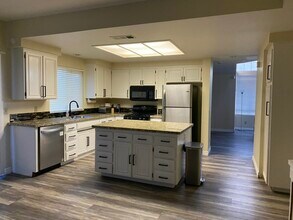16405 Kashiwa Way in Victorville, CA - Building Photo - Building Photo