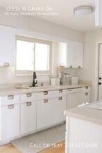 12534 W Grand Dr in Morrison, CO - Building Photo - Building Photo