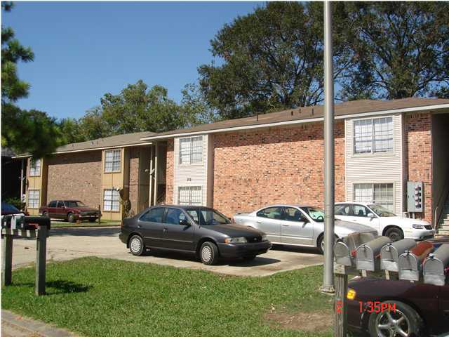 Pontalba Place Fourplex in Duson, LA - Building Photo