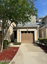 107 San Briso Way in St. Augustine, FL - Building Photo