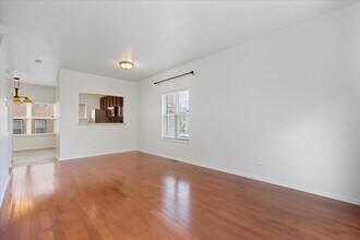 4530 S Woodlawn Ave in Chicago, IL - Foto de edificio - Building Photo