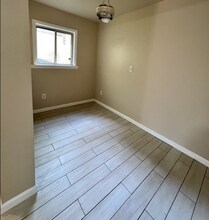 755 Chislett St in Pittsburgh, PA - Foto de edificio - Building Photo