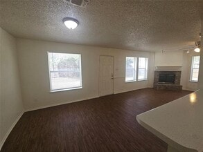 9100 Cranwell Ct in Fort Worth, TX - Building Photo - Building Photo