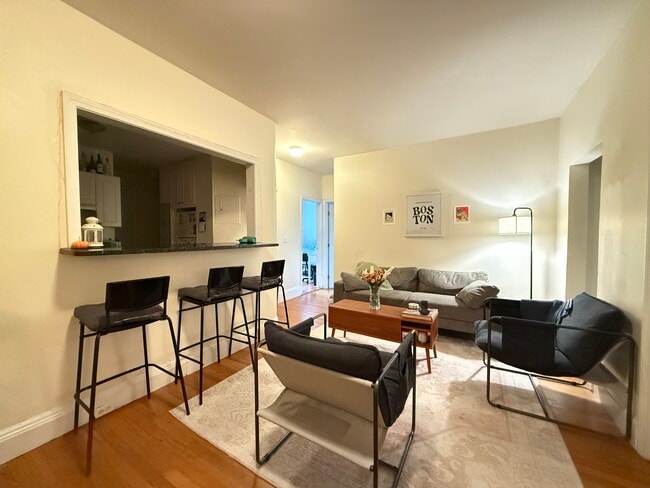 60 Egmont St, Unit 1