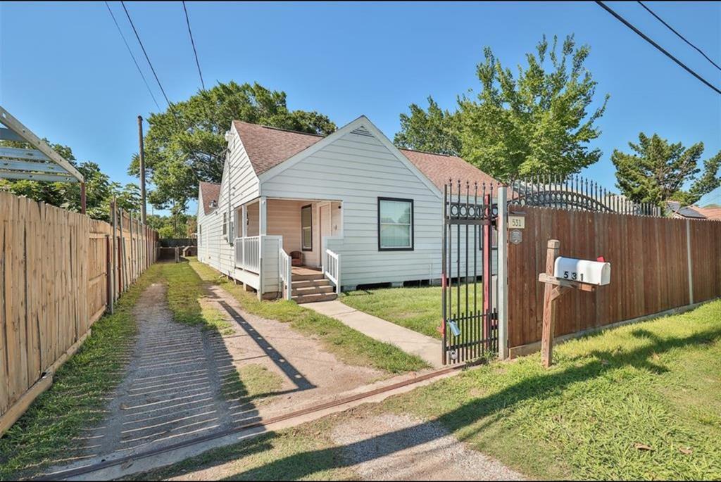 531 Dogwood St-Unit -A in Houston, TX - Building Photo