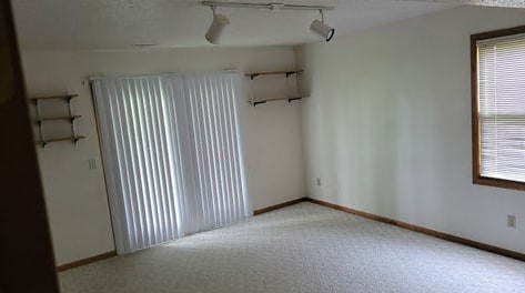 2304 10th St in Coralville, IA - Building Photo - Building Photo