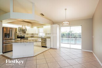 2223 NE 1st Terrace, Unit 01 in Cape Coral, FL - Building Photo - Building Photo