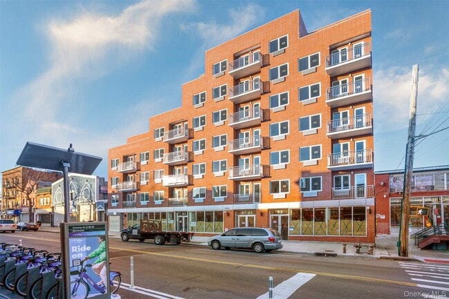 91-23 Corona Ave. in Queens, NY - Building Photo - Building Photo