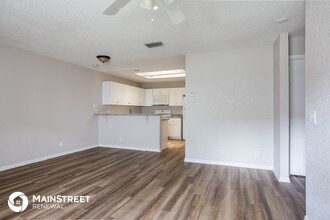 5320 Elmhurst Rd-Unit -A in West Palm Beach, FL - Building Photo - Building Photo