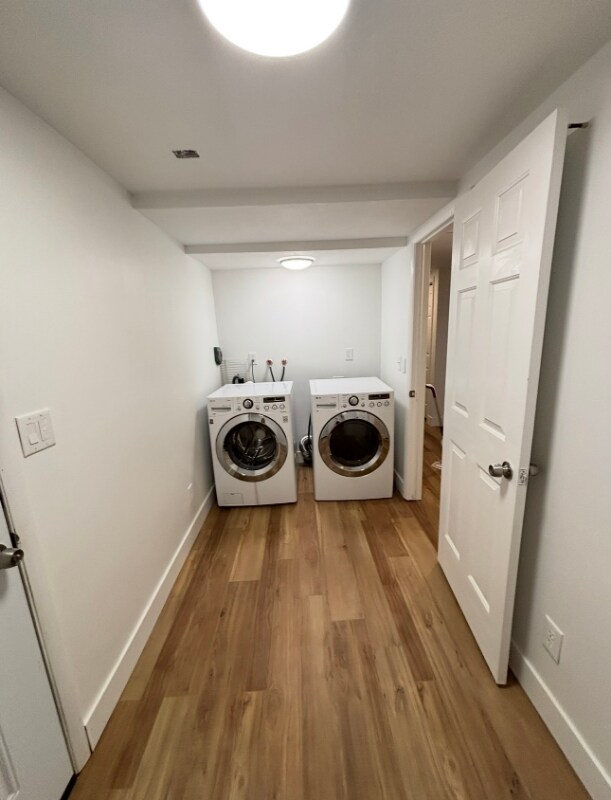 8318 Grambling Way in Sandy, UT - Foto de edificio - Building Photo